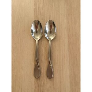 Oneida Aquarius Stainless Steel Twisted Handle Spoons Set of 2 Silverware